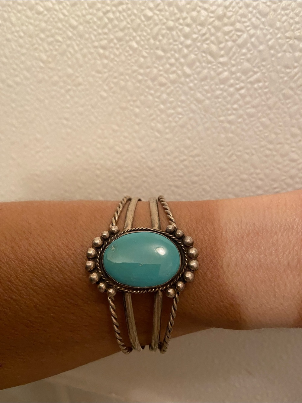 Vintage Mexican Sterling Silver Turquoise Cuff Bracelet - Picture 2 of 4